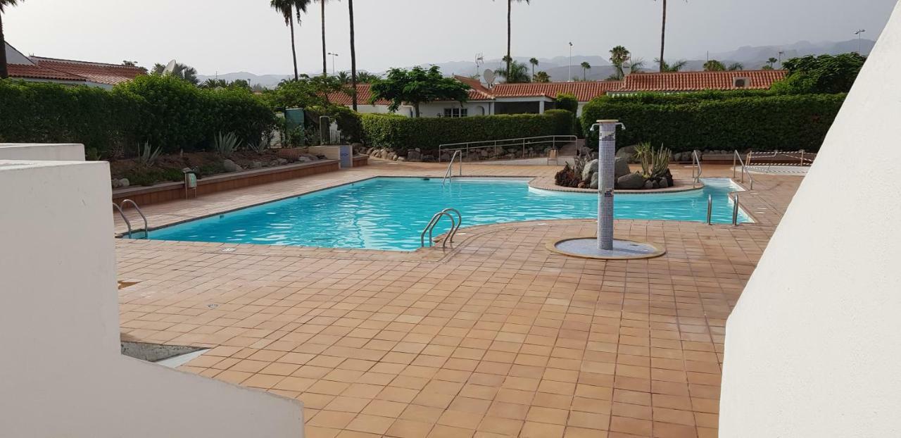 Pool & Wifi Free Shared Flat Private Room By Ocean Park Маспаломас Екстериор снимка